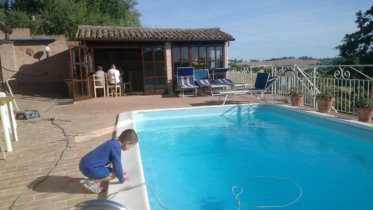 Barbagianni Villa Сенигалия Екстериор снимка